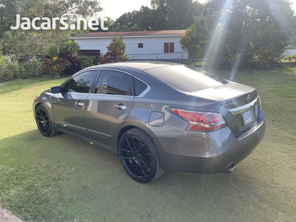 Nissan Altima 2,5L 2015