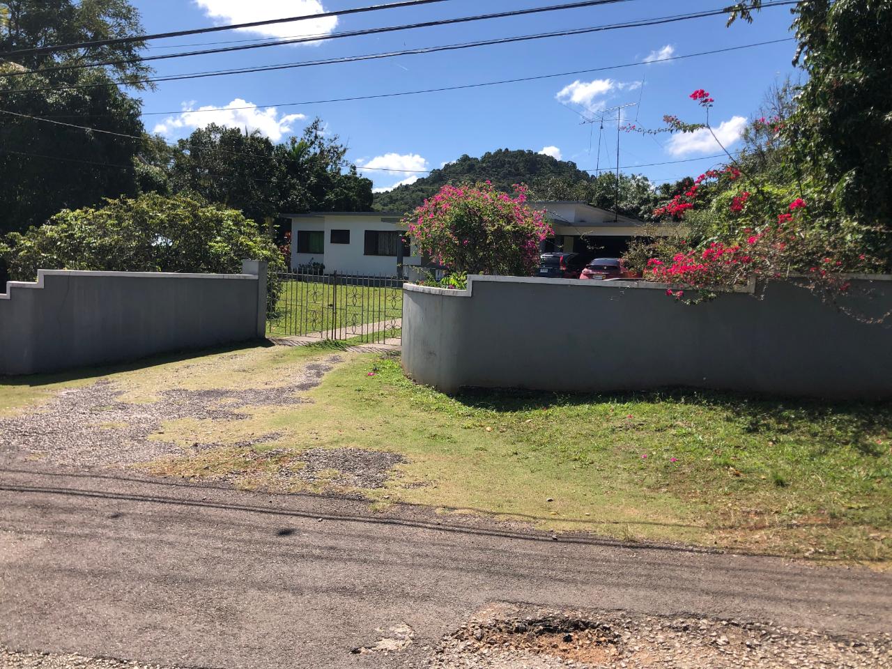House for Sale   Browns Town