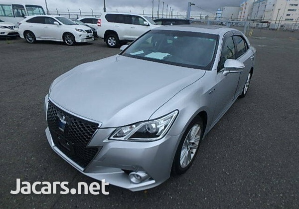Toyota Crown 2,5L 2014