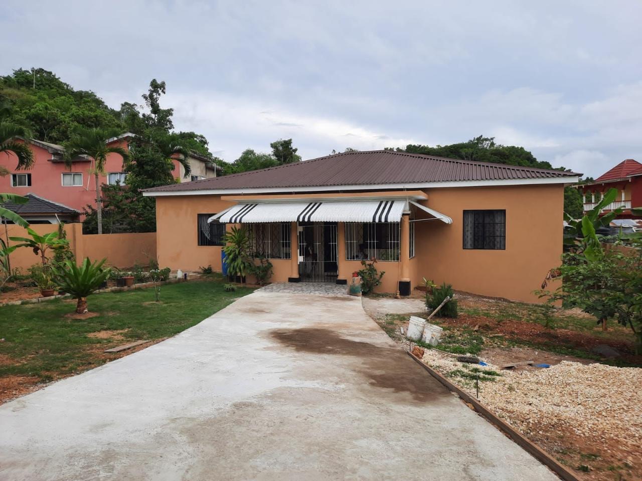 House for Sale   SANTA  MARIA
