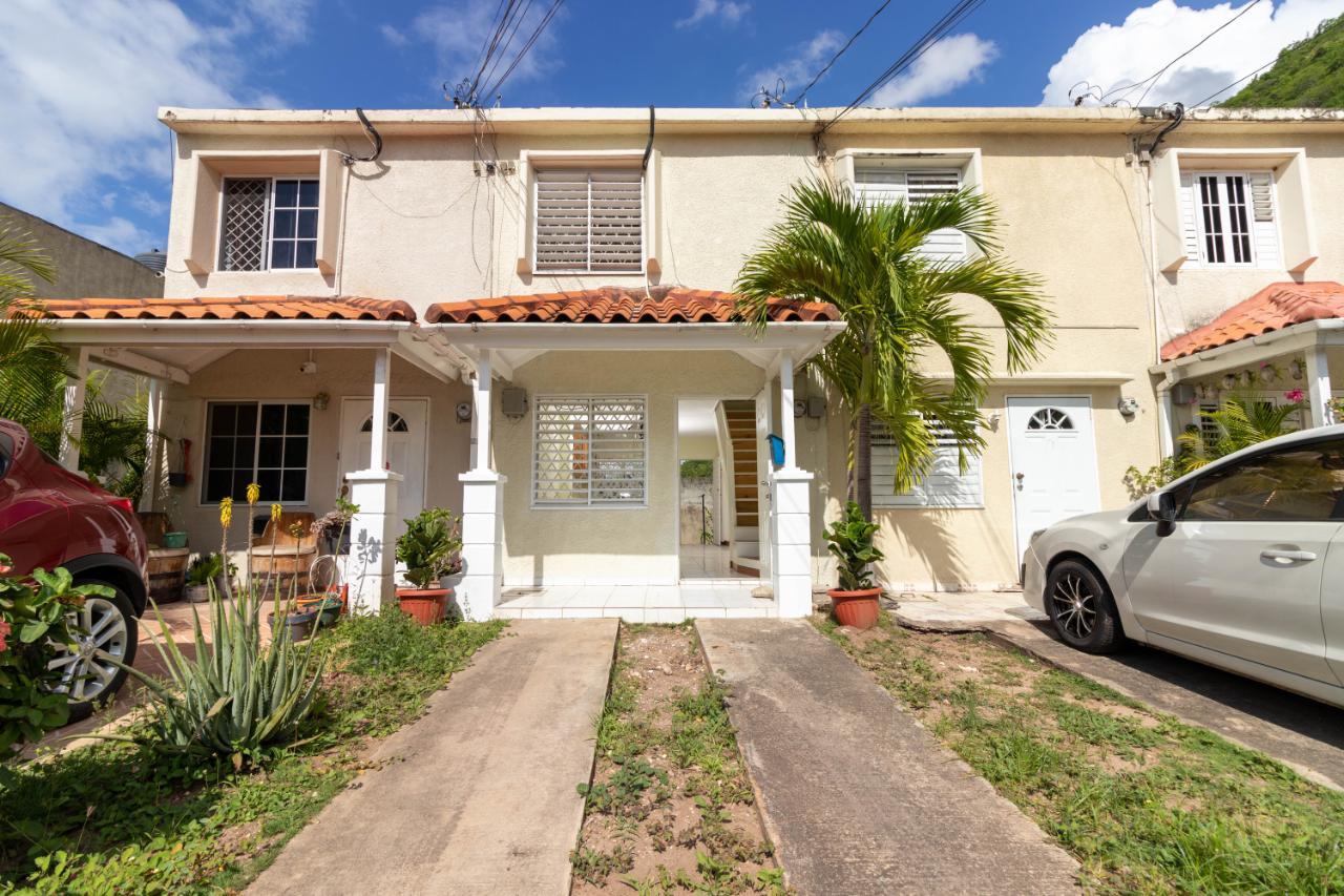 Townhouse for Rent   Kingston 20