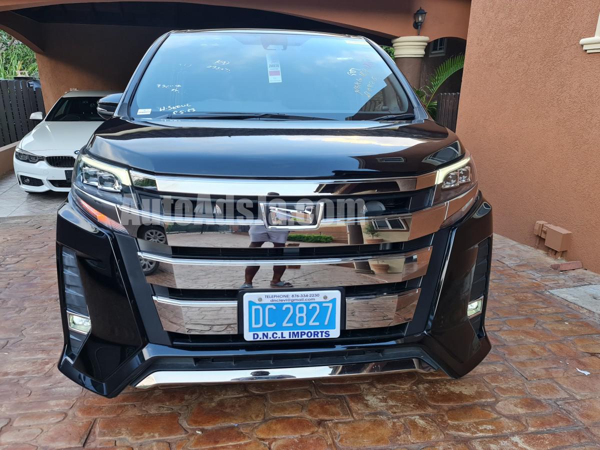 2018 Toyota Noah