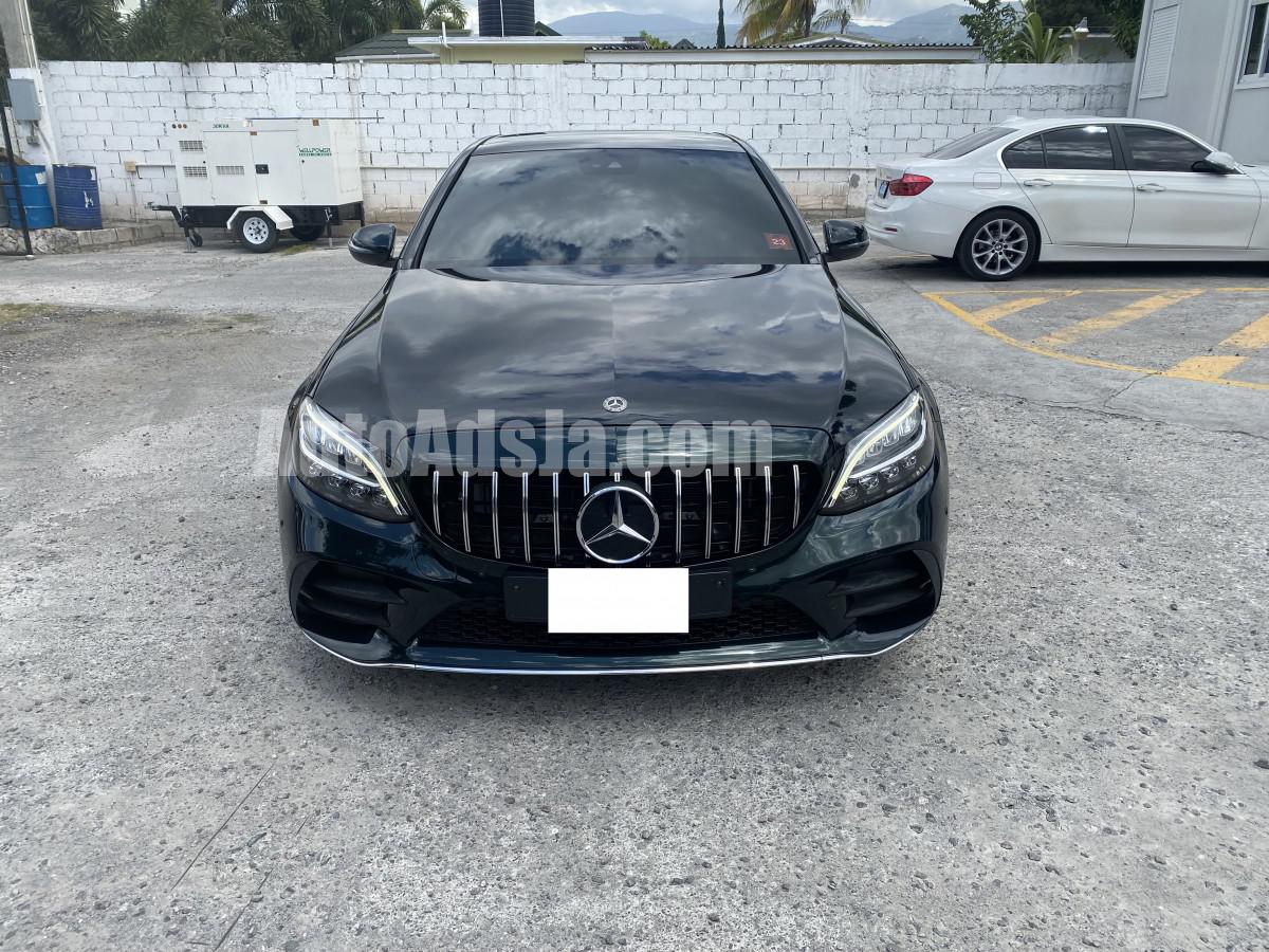 2019 Mercedes Benz C180