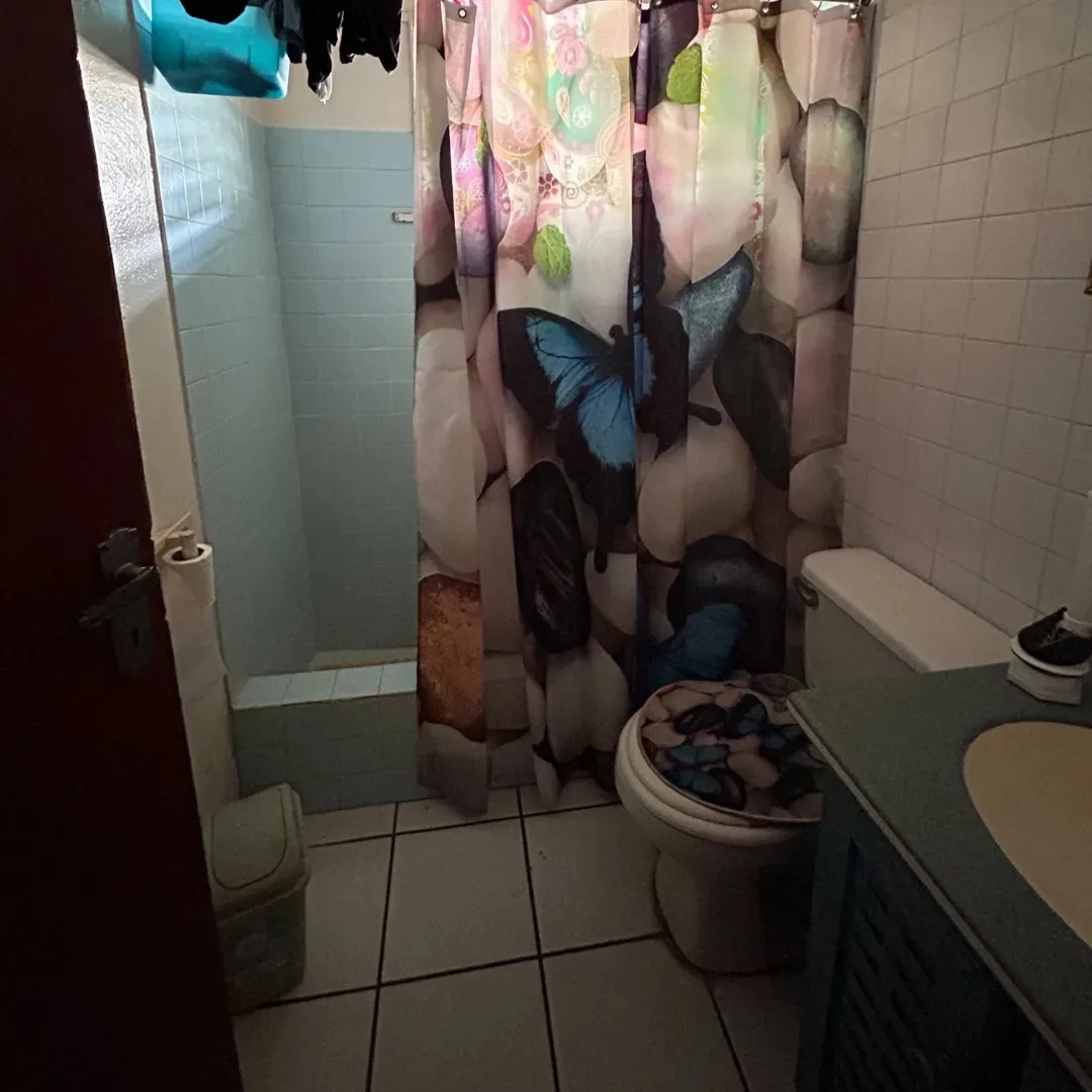 5 bed House For Sale in Ebonyvale, St. Catherine, Jamaica