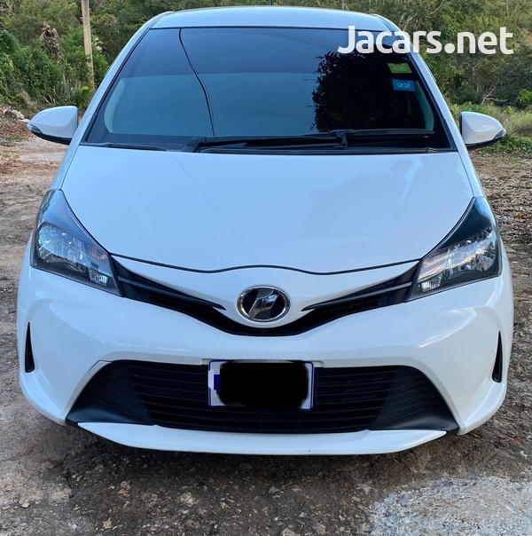 Toyota Vitz 1,3L 2015
