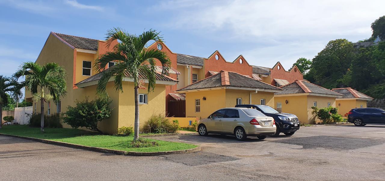 Townhouse for Sale   Kingston 19