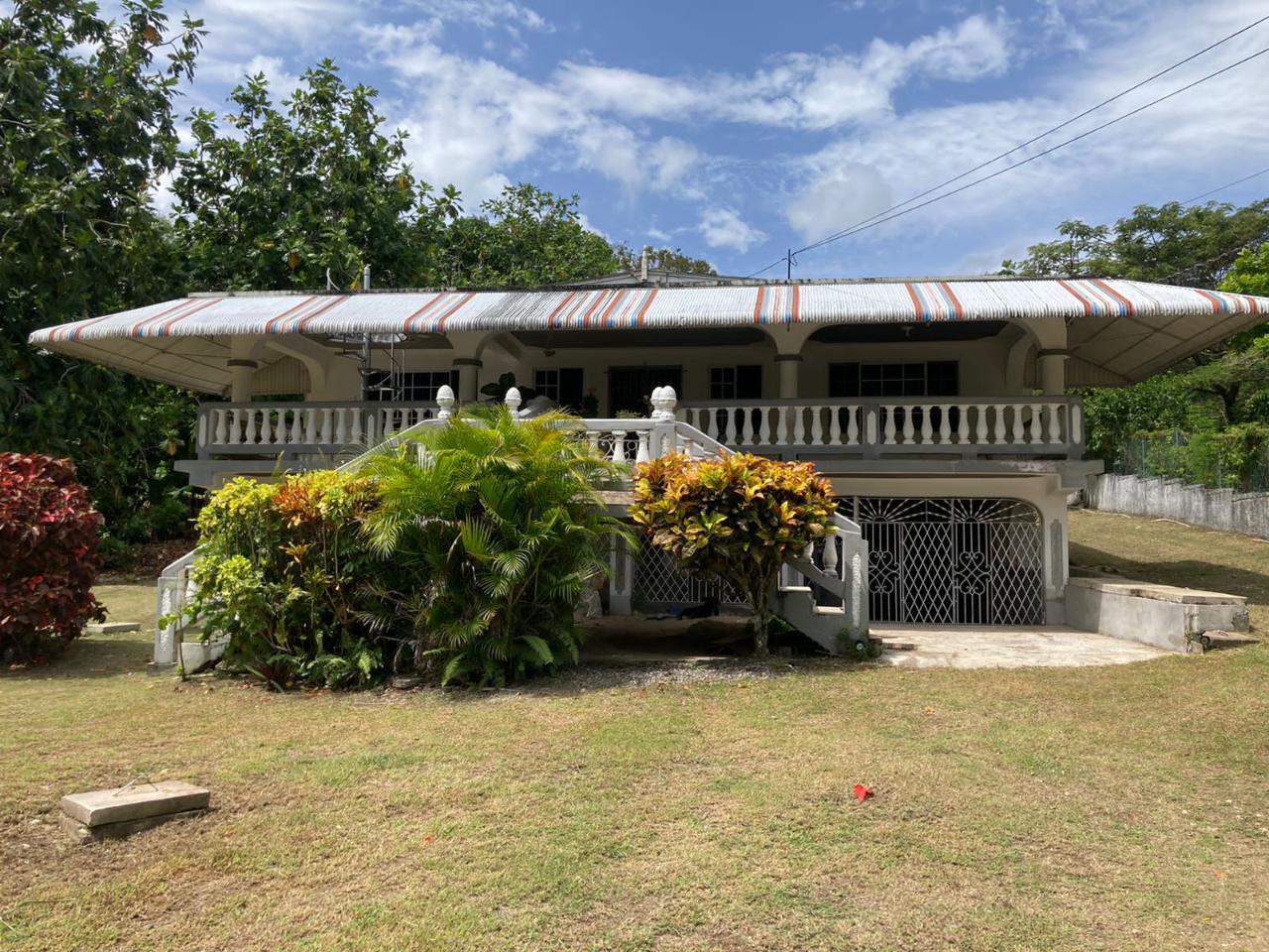 House for Sale   Runaway Bay