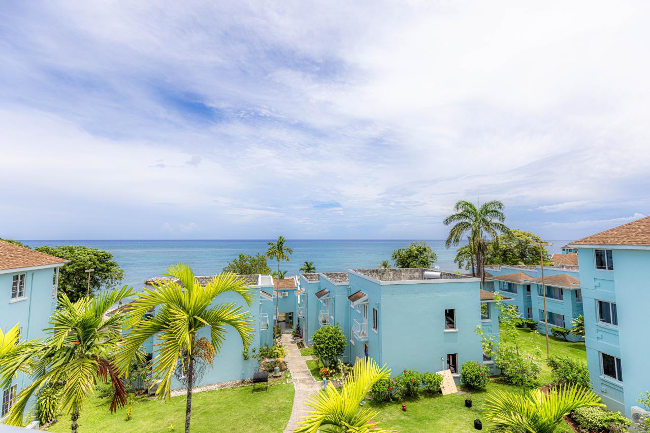 Resort Apartment/Villa for Sale   Negril