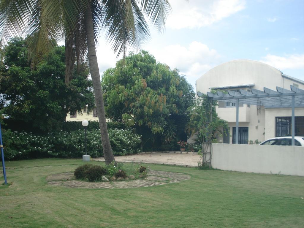 Townhouse for Rent   Kingston 6