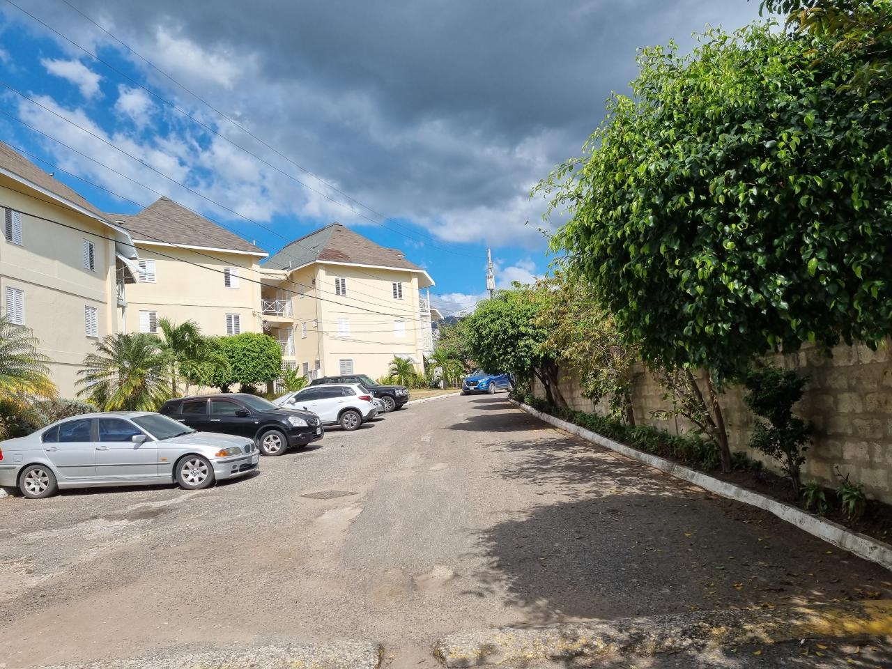 Apartment for Sale   Kingston 8