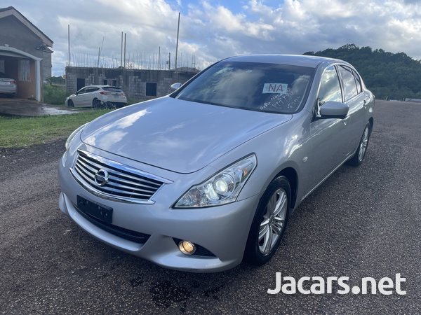 Nissan Skyline 2,5L 2014