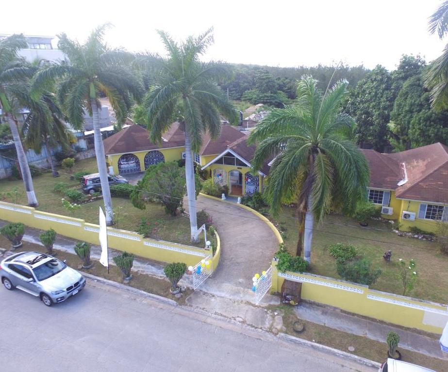 House for Sale   Montego Bay