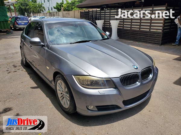 BMW 3-Series 2,9L 2010