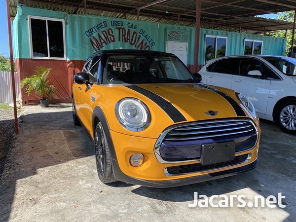 Mini Cooper 1,5L 2015