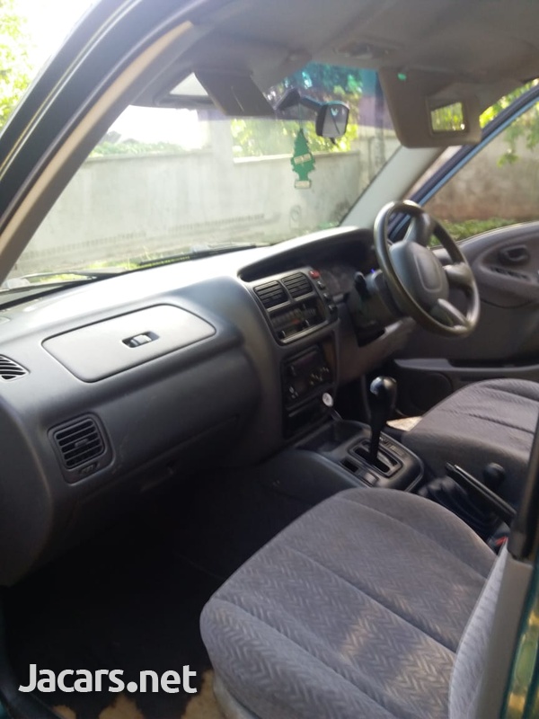 Suzuki Grand Vitara 2,0L 2002