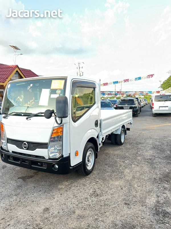 Nissan Atlas dropside