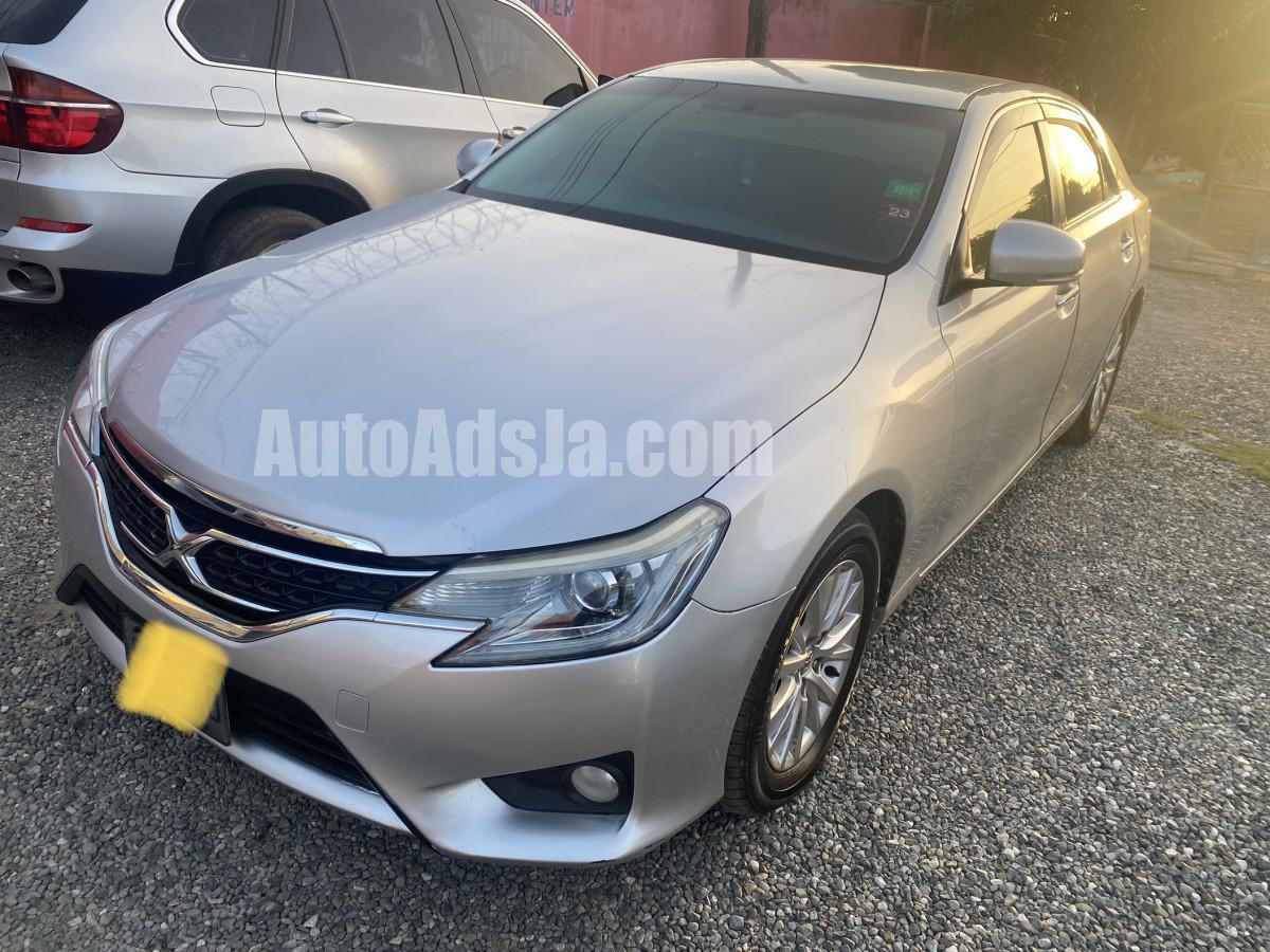 2015 Toyota Mark x