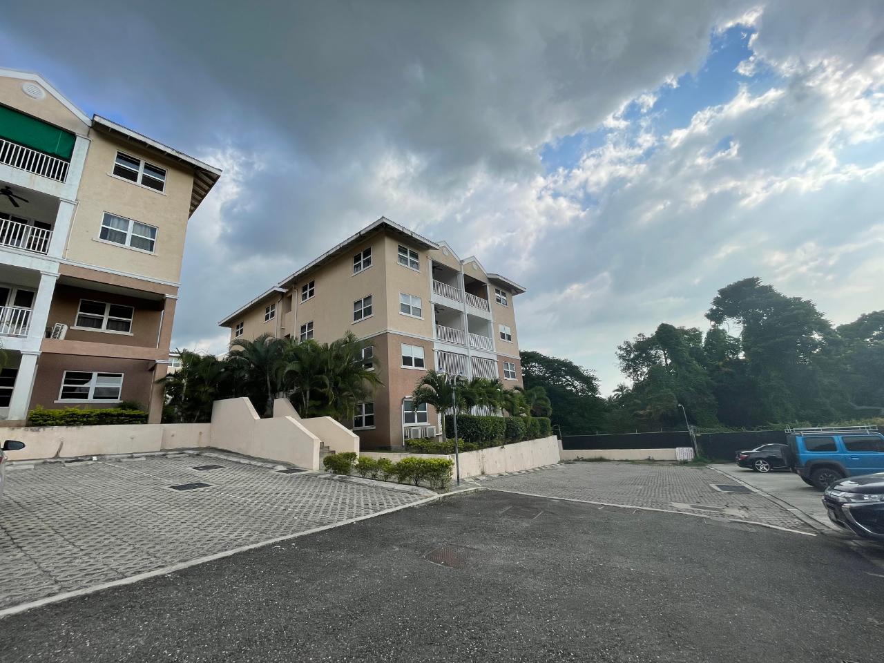 Apartment for Sale   Kingston 8