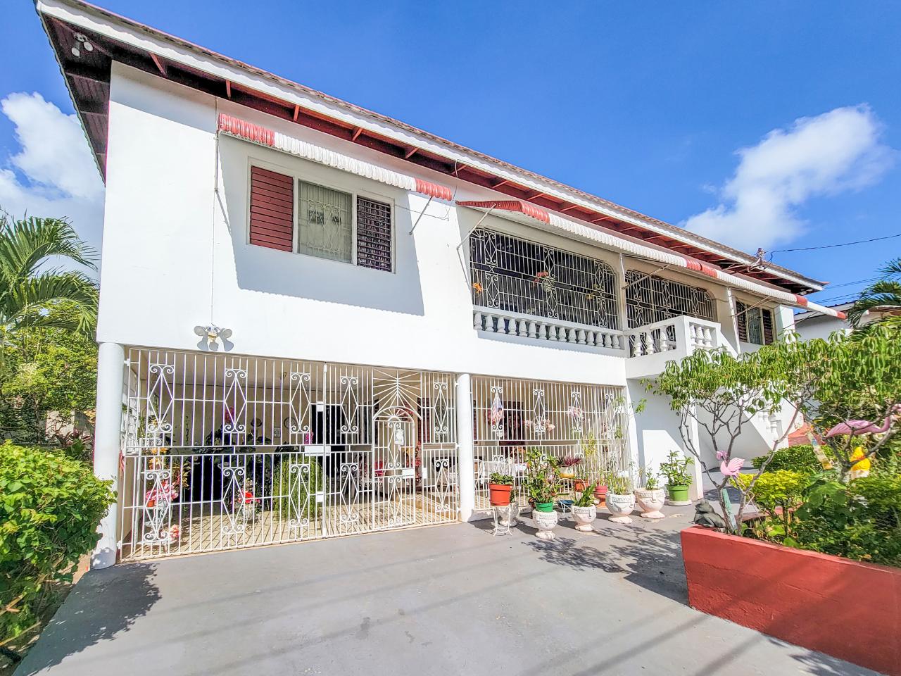 House for Sale   May Pen