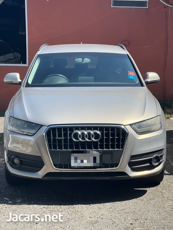 Audi Q3 2,0L 2013