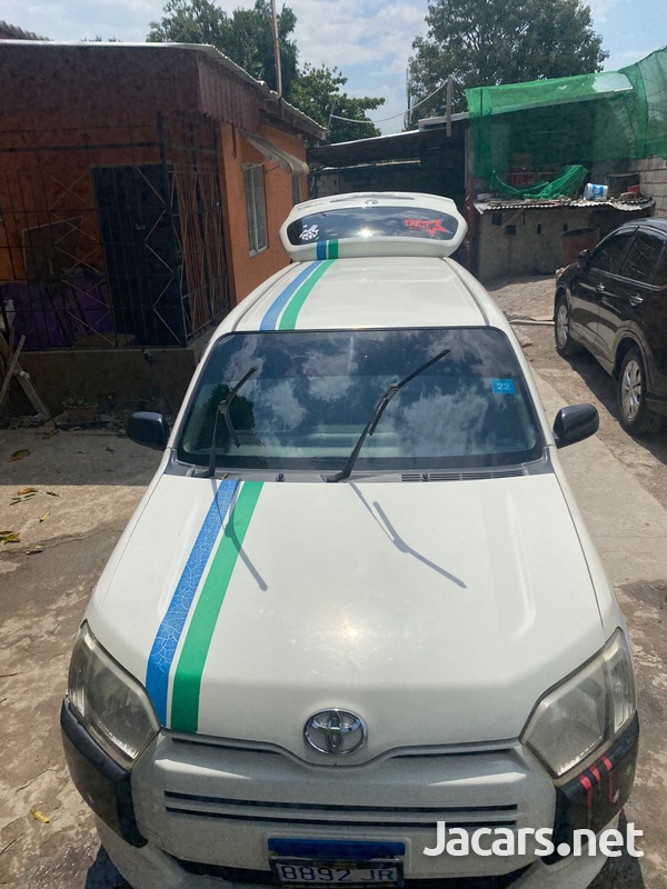 Toyota Probox 1,5L 2015