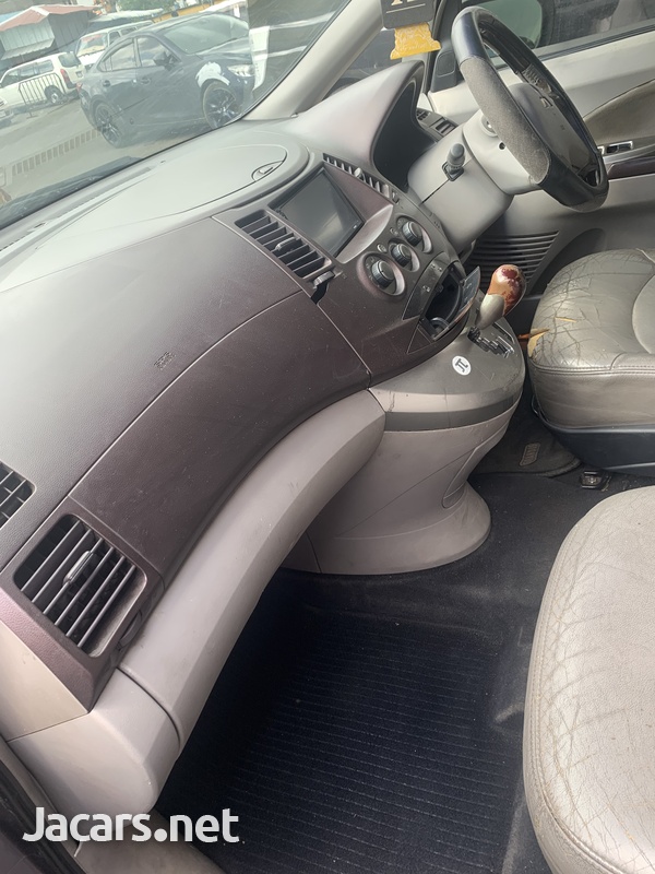 Mitsubishi Grandis 2,4L 2004