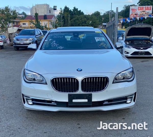 BMW 7-Series 3,9L 2015