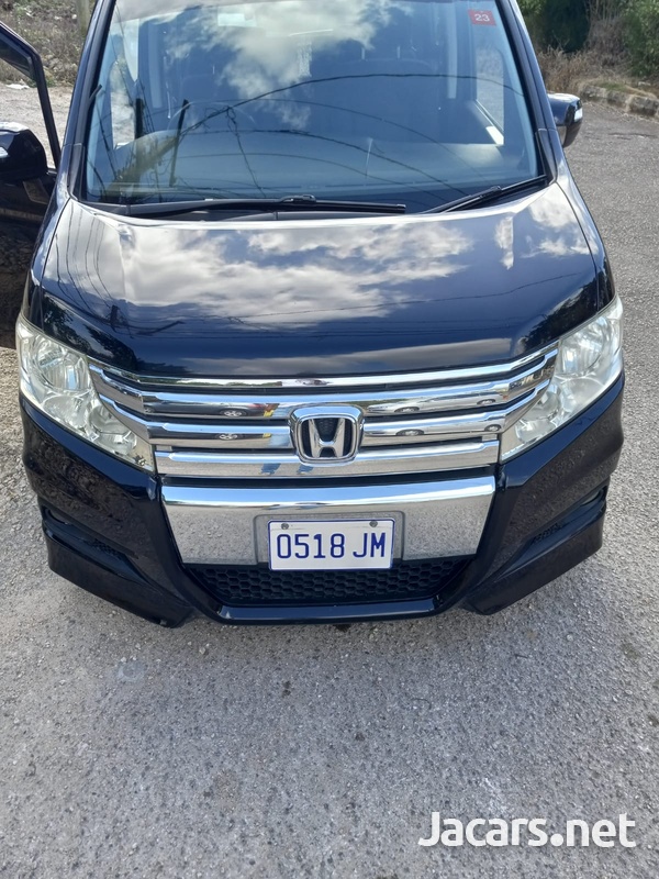 Honda Stepwgn Spada 2,0L 2010