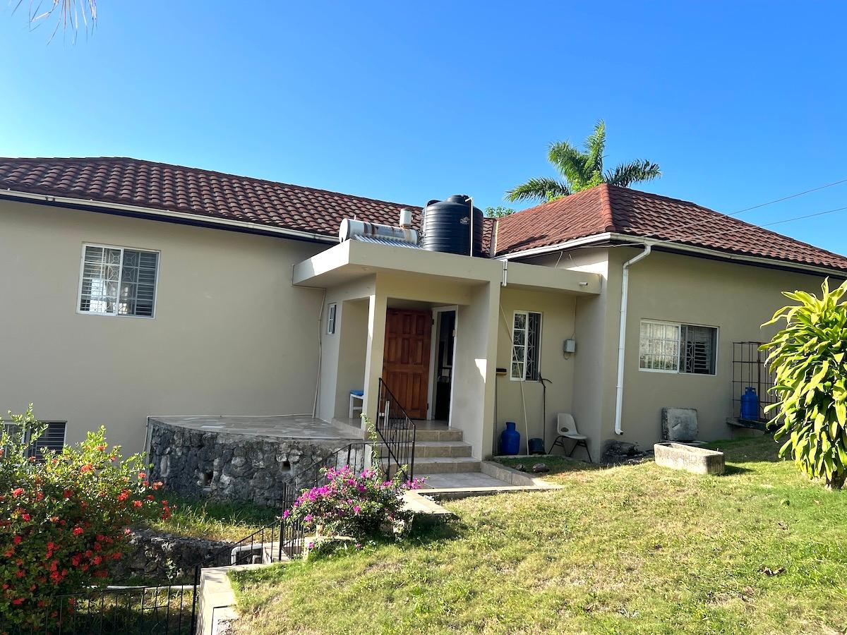 House for Sale   Montego Bay