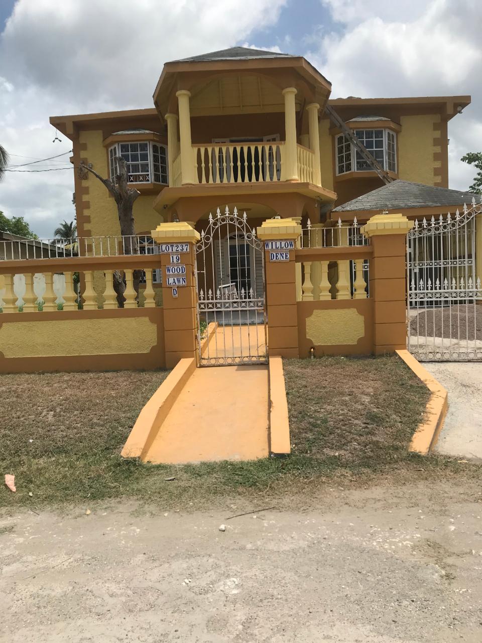 House for Sale   Spanish Town