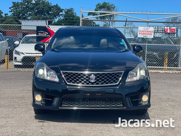 Toyota Crown 2,5L 2012