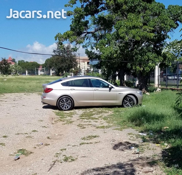 BMW 5-Series 3,0L 2012