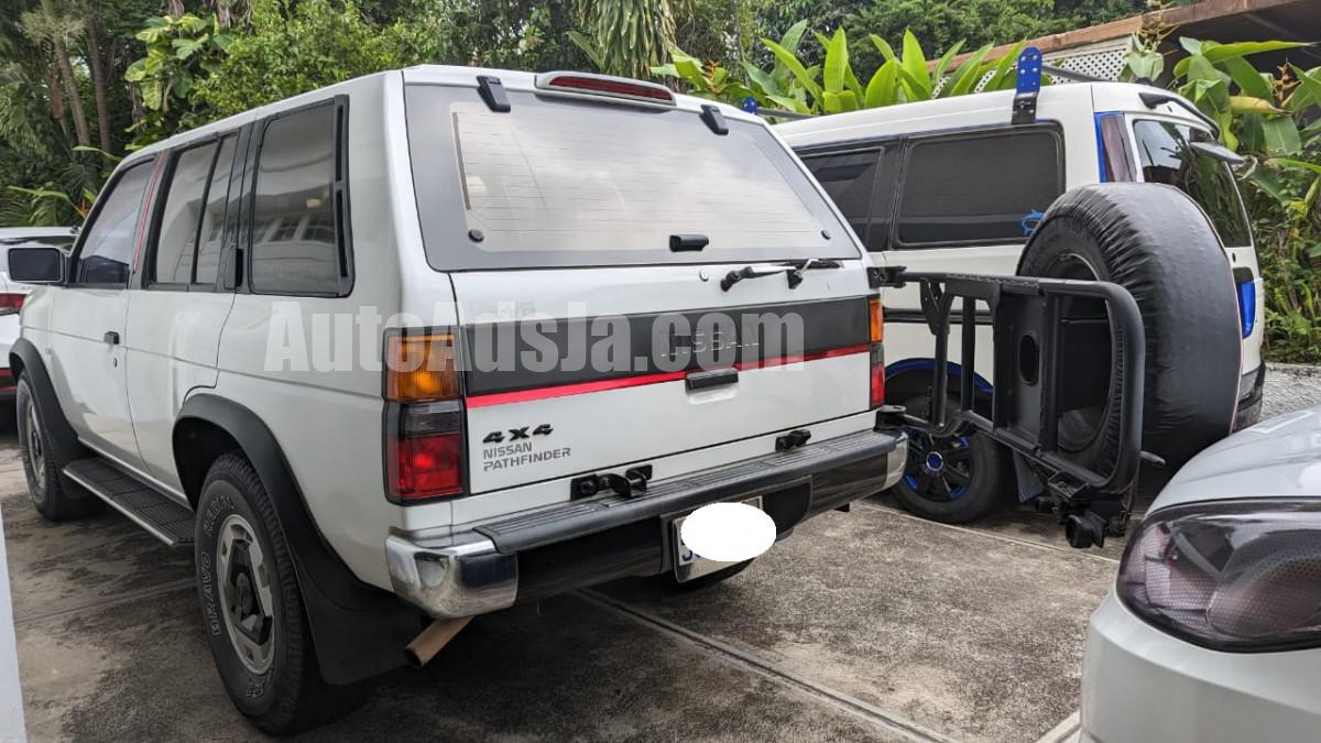 1994 Nissan Nissan Pathfinder