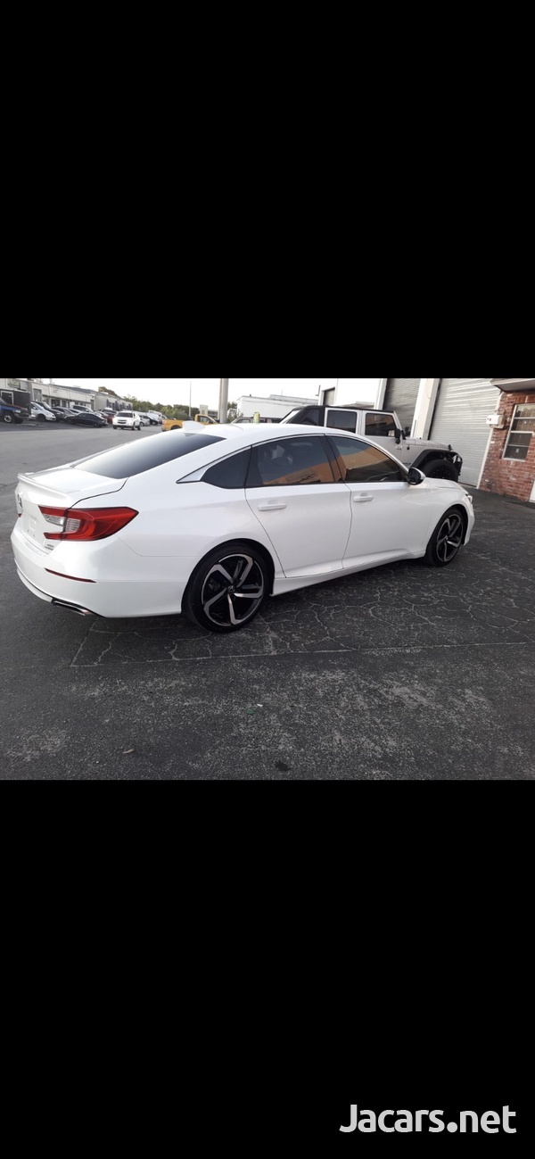 Honda Accord 2,0L 2020