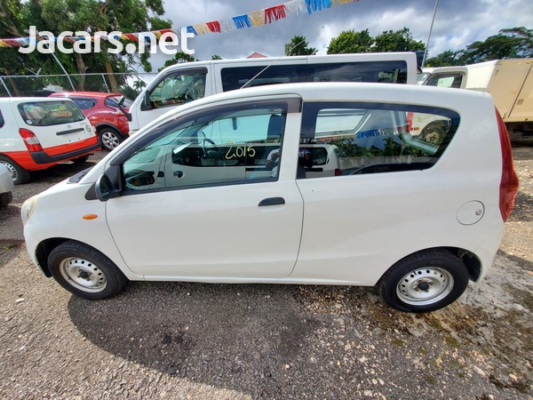 Daihatsu MIRA 0,6L 2015