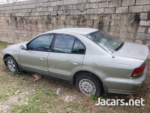 Mitsubishi Galant Fortis 2,0L 2000