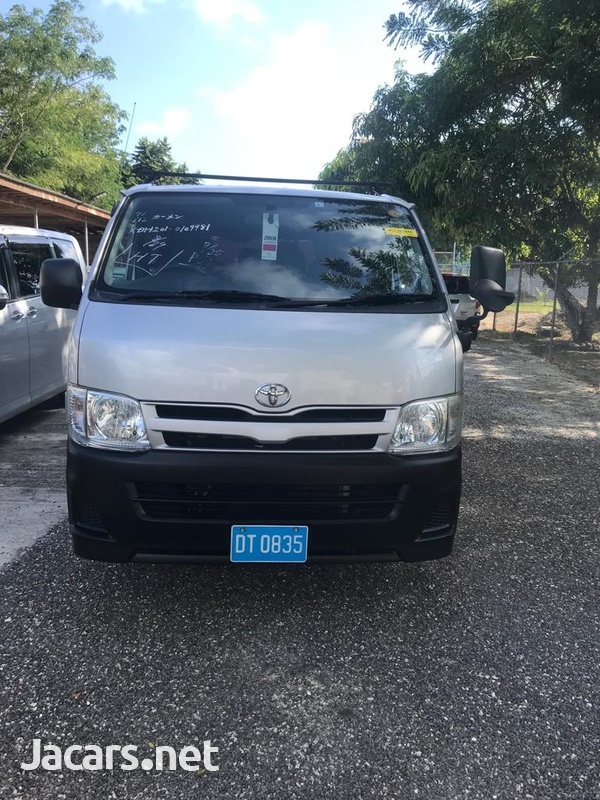 Toyota Hiace 3,0L 2013