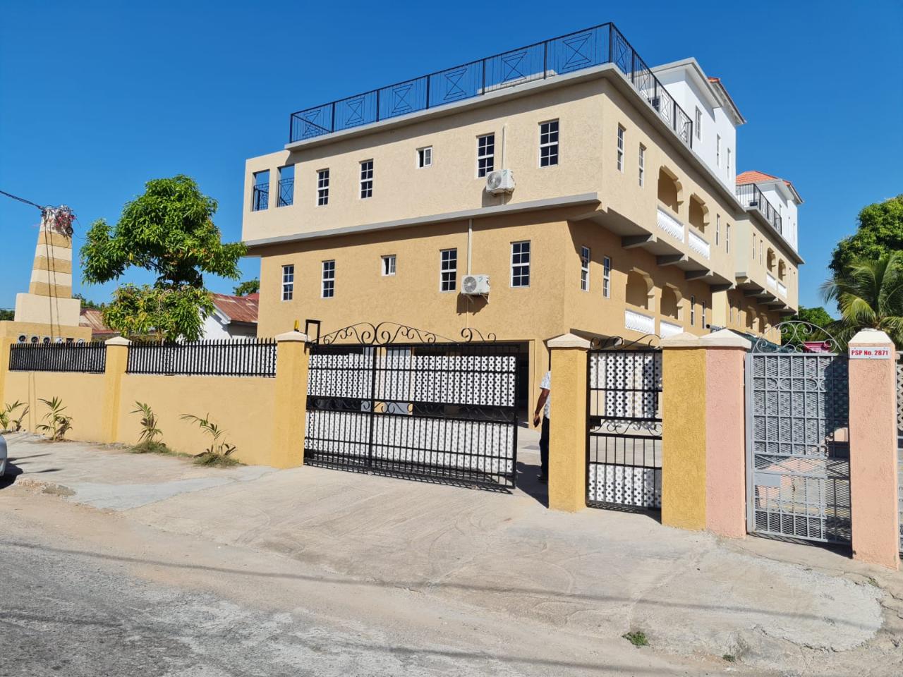 Apartment for Rent   Kingston 3