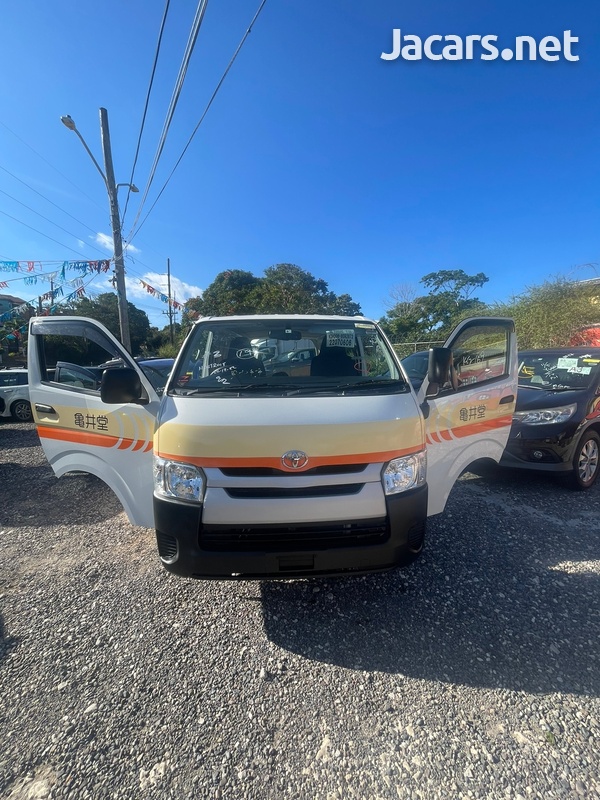 Toyota Hiace 2,5L 2015