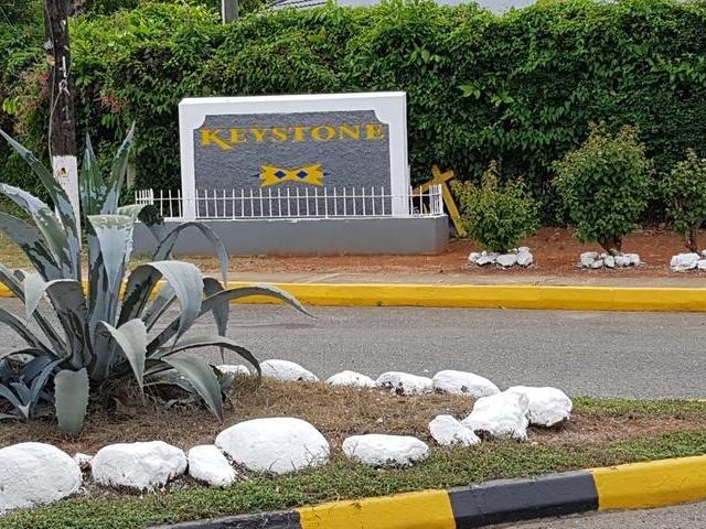 House for Sale   Spanish Town