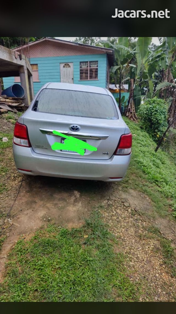 Toyota Axio 1,5L 2015