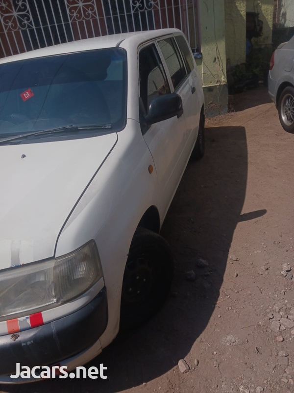 Toyota Probox 1,3L 2013