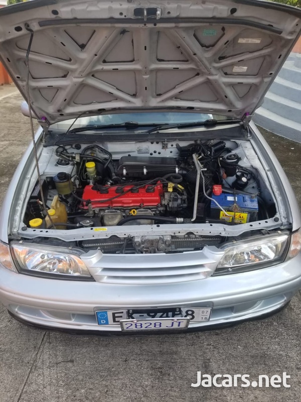 Nissan Pulsar 1,6L 1998