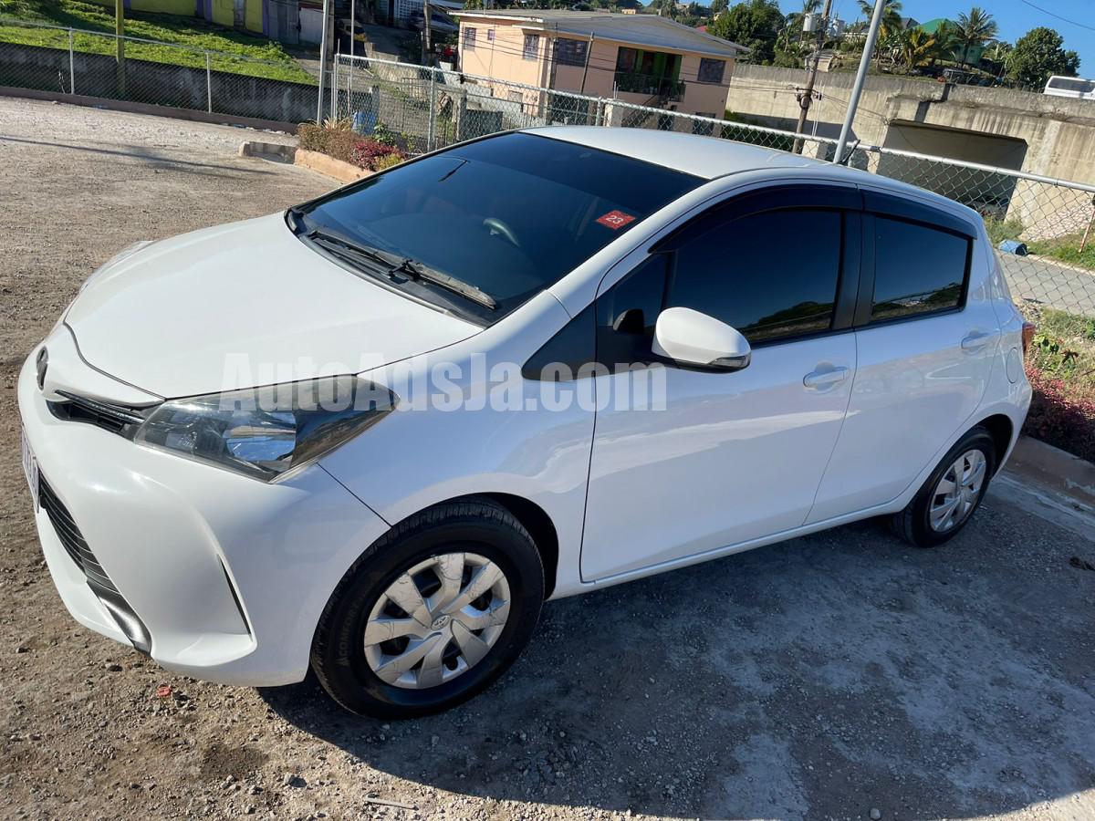 2015 Toyota Vitz