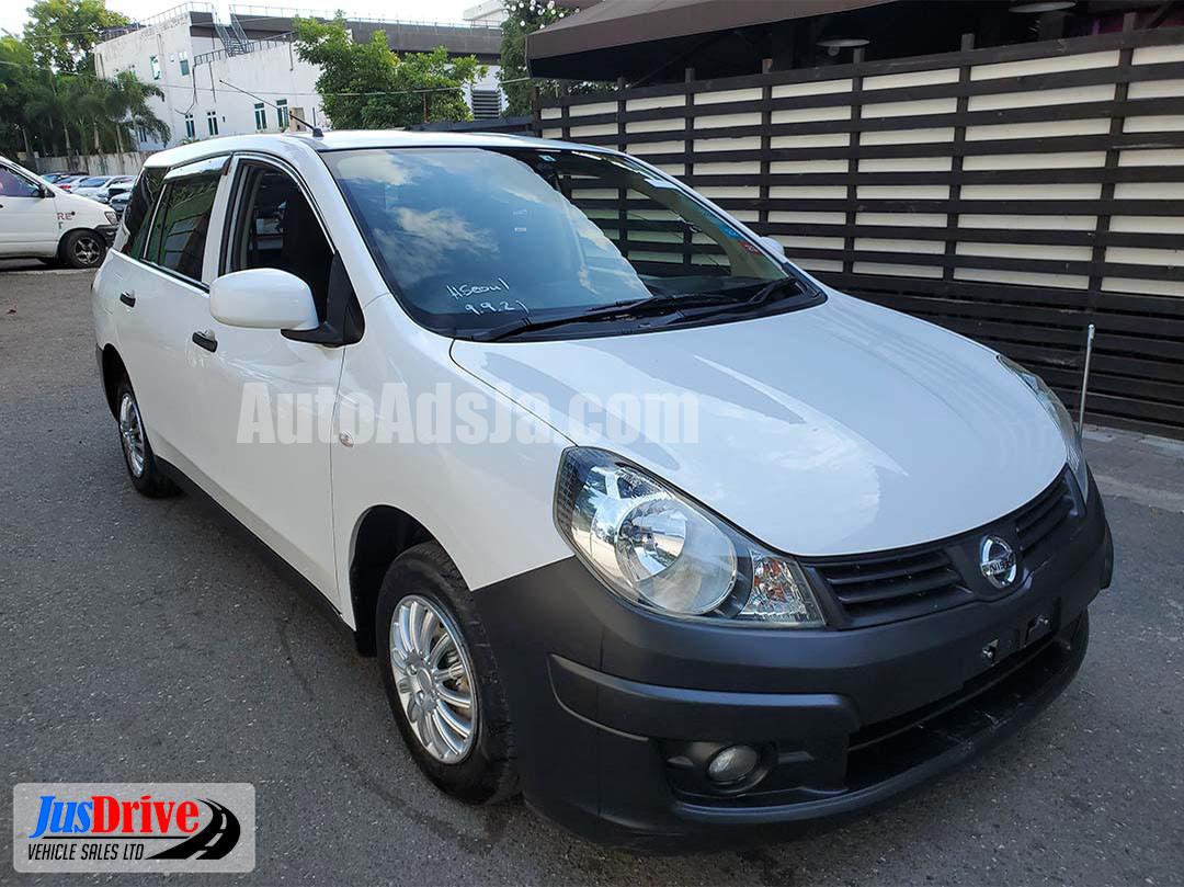 2016 Nissan AD WAGON