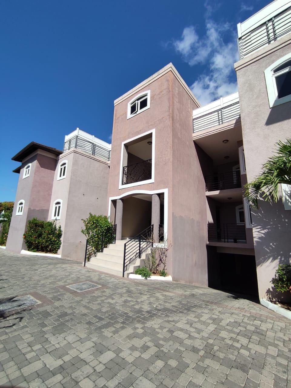 Apartment for Rent   Kingston 8