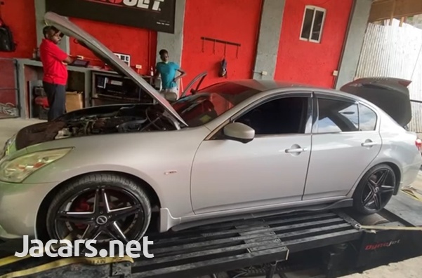 Nissan Skyline 2,5L 2012