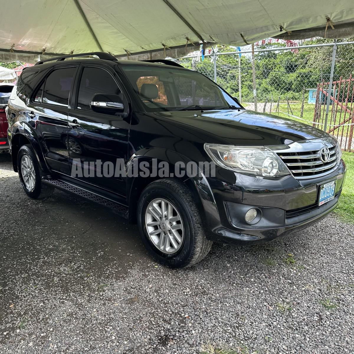 2013 Toyota Fortuner