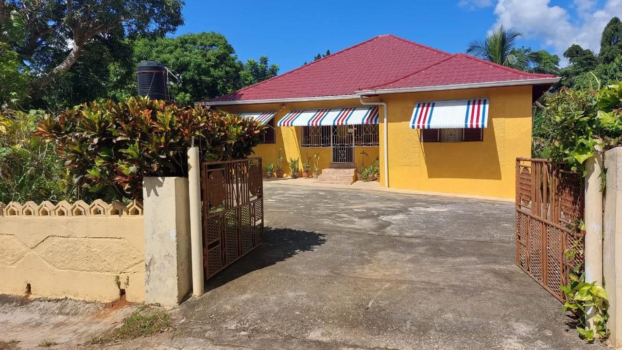 House for Sale   Kirkvine