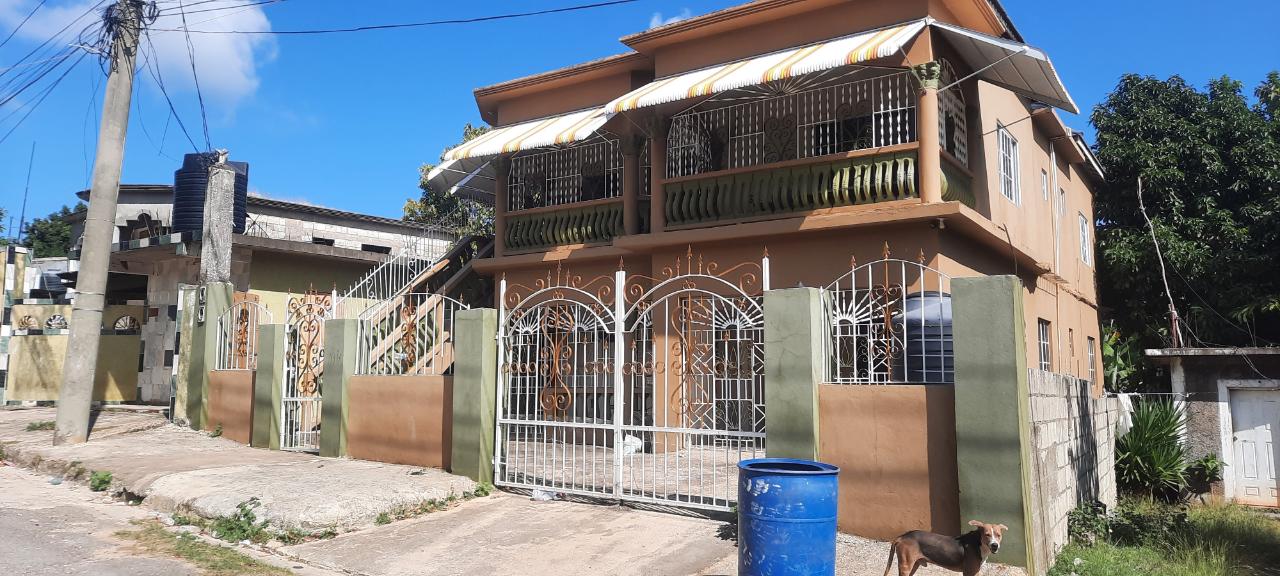 House for Sale   Steer Town